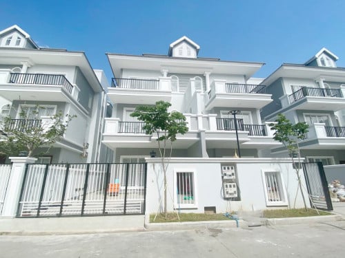 វីឡាភ្លោះសម្រាប់លក់ ទីតាំង បុរីភ្នំពេញថ្មីElite Park2 សង្កាត់ក្រាំងធ្នង់ ខណ្ឌសែនសុខ