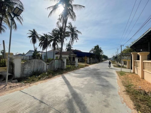 ๐ฆLand Available for Urgent Sale at a Special Price (Negotiable).