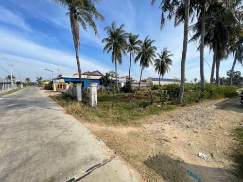 ๐ฆLand Available for Urgent Sale at a Special Price (Negotiable).
