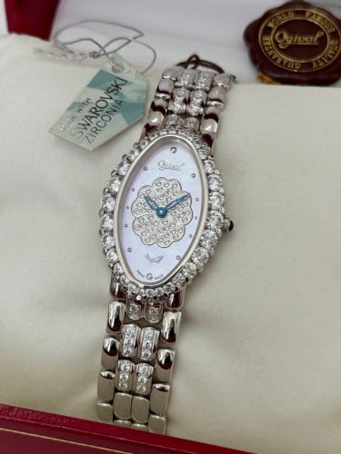 Original Ogival Swiss Swarovski 💎