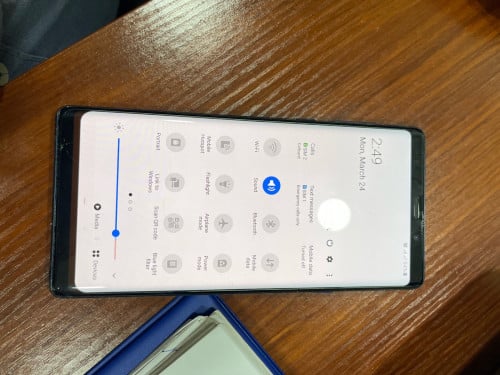 លក់ធូៗ Samsung note 9