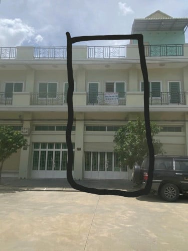 ផ្ទះលក់បន្ទាន់ នៅបូរីសង្ឃឺមថ្មីកំបូលមាន4បន្ទប់បន្ទប់ទឺក4 តំលៃ95000ចចារបាន