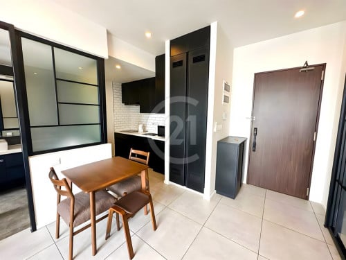 Just Listed! L'attrait BKK Condo for Sale