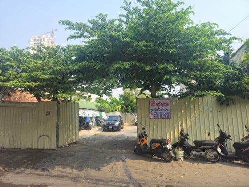 Land for rent / ដីសម្រាប់ជួល ម្ដុំបឹងកក់