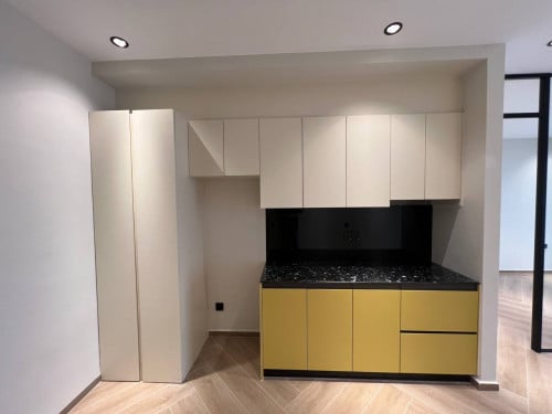 Time Square 5 - BKK1 Condo for Urgent Sale!
