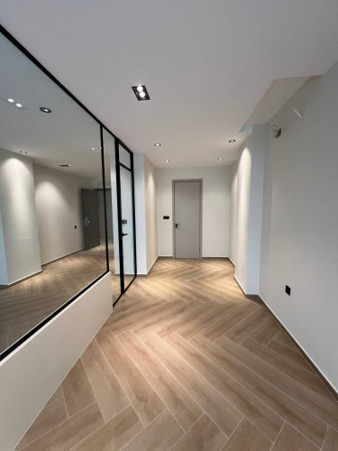 Time Square 5 - BKK1 Condo for Urgent Sale!