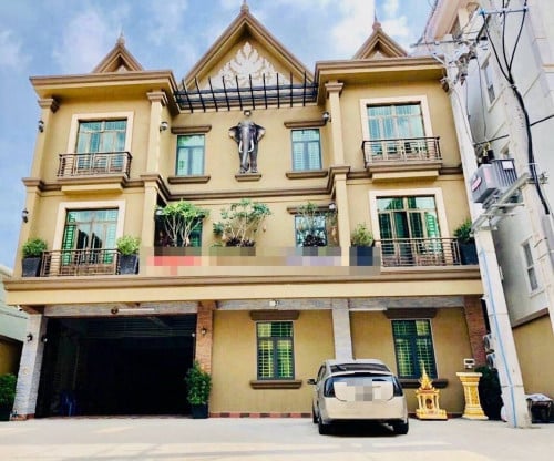 Hotel For Rent At Khan Sen Sok 1,700sqm, 60 Rooms, Big Parking, 16,000$