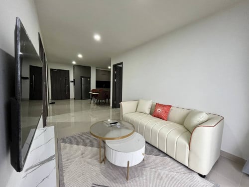 The Peak Tower 1 Urgently for sell