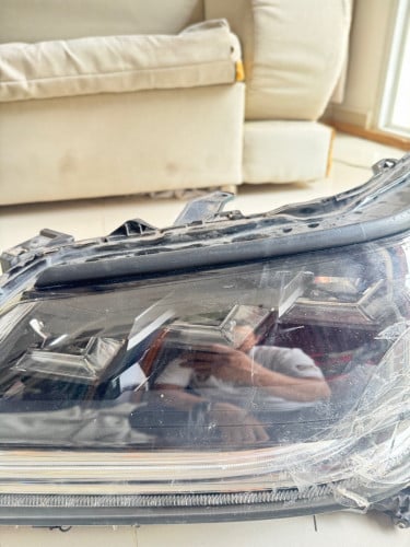 លក់ចង្កៀងនិងពិលកាង​ Lx2021 Kuro