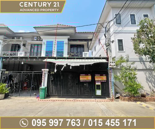 🏘 វីឡាកូនកាត់ ខាង(LB) ក្នុងបុរី តារាសំណាង ត្រូវការលក់បន្ទាន់ខ្លាំង