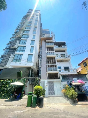 Luxury Townhouse For Sale in Khan Daun Penh