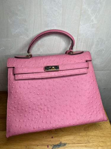 កាបូបជជុះ