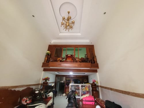 ๐ฆHouse Available for Urgent Sale at a Special Price (Negotiable).