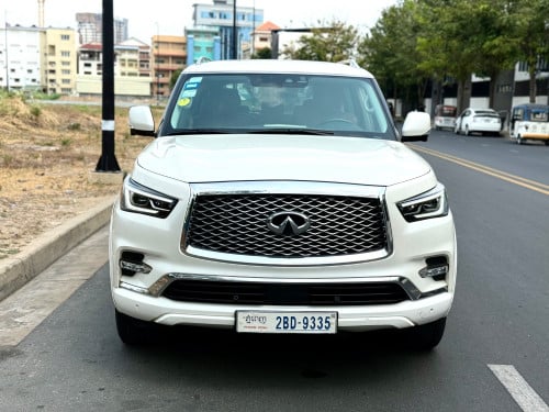 Infinity QX80 2019 ម្ចាស់ទិញខ្លាញ់គោ