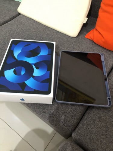 iPad Air 5 64G