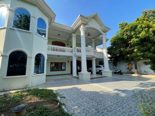 ផ្ទះវីឡាសំរាប់ជួលនៅទួលគោក