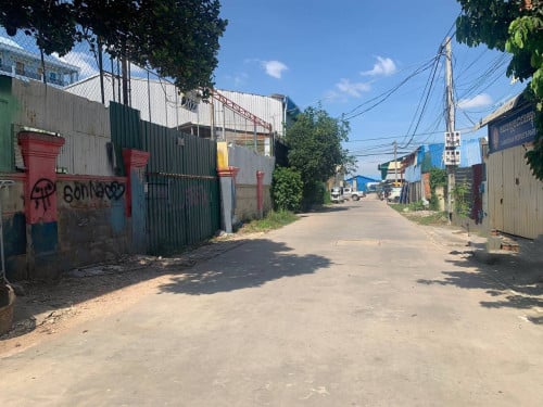 ដីលក់បន្ទាន់ នៅជិតផ្លូវ371