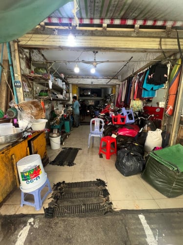 ផ្ទះលក់​ 300000$​ចចា