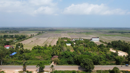 ដីសម្រាប់លក់ជាប់ផ្លូវជាតិលេខ4 km191, 206ha/Land for Sale Along National Road 4 km191 land size:206ha