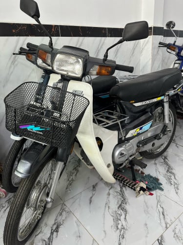 លក់Honda តែមឆេះ សន្លឹកពន្ធ