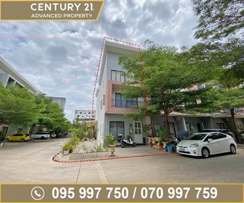 🏘 វីឡាកូនកាត់ កែង (LC2)​​ ក្នុងបុរី អារ៉ាតា ជិតបេឡាជាតិ (ប.ស.ស) ត្រូវការលក់បន្ទាន់ខ្លាំង