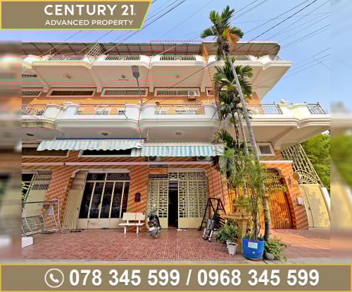 🏠ផ្ទះល្វែង នៅជិតផ្សារហេងលី ត្រូវការលក់បន្ទាន់ខ្លាំង