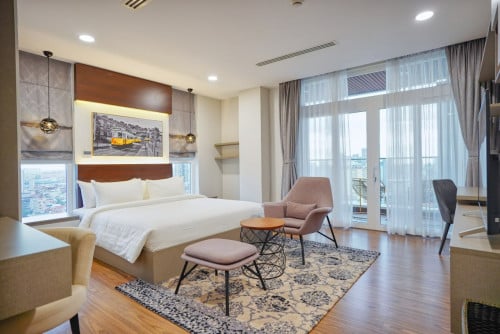 Modern Two Bedroom For Rent At BKK2