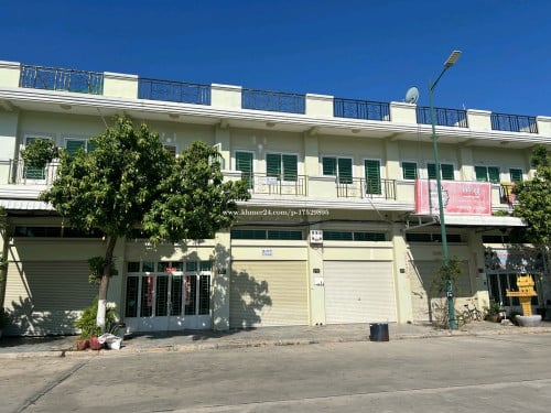 លក់ផ្ទះក្នុងបុរីសង្ឃឹមថ្មី  (តម្លៃចរចា)