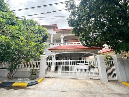 វីឡាទោលលក់ នៅបុរីវីឡាទួលសង្កែ​ | Link villa for sale urgently in Borey Villa Toul Sangke