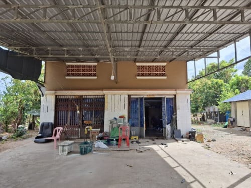 🏦House Available for Urgent Sale at a Special Price (Negotiable).