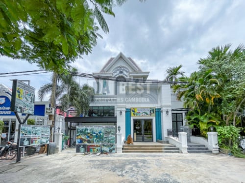 Stunning 21 Rooms Boutique Hotel with Pool For Sale in Siem Reap – Cambodia