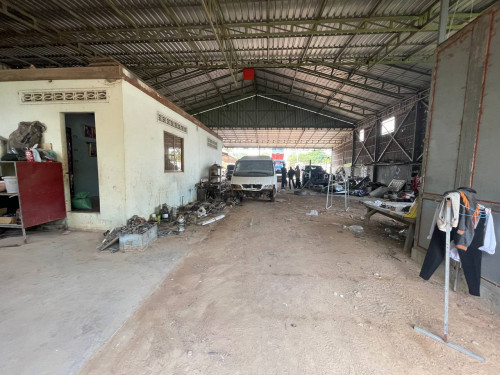 🏦Warehouse Available for Urgent Sale at a Special Price (Negotiable).