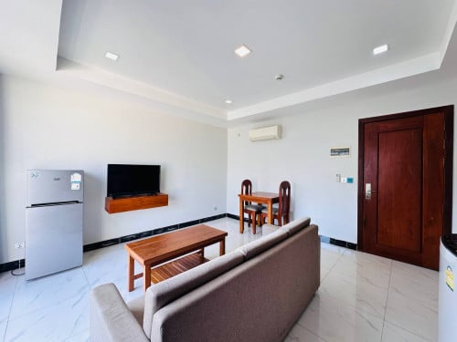 ✨Spacious 1-Bedroom Apartment with 2 Balconies for Rent | Toul Tompoung (TTP)