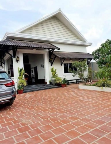 #វីទ្បាលក់បន្ទាន់នៅក្រុងតាខ្មៅ #villa.for.urgent.sale.at.Takhmau.city