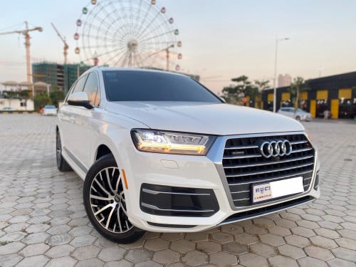 Audi Q7 2017 ម្ចាស់ផ្ទាល់