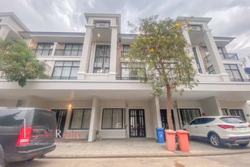 Link Villa For Rent in Peng Huoth The Star Diamond (60M)