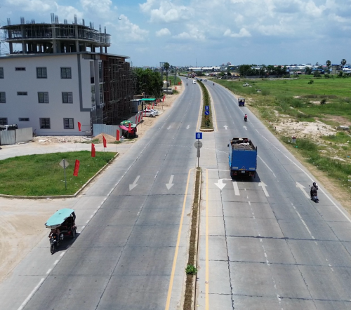 ដីលក់ទំហំ 20x50 ទល់មុខហ្គារាស់សាំងPTTផ្លូវក្រវាត់ក្រុងទី៣