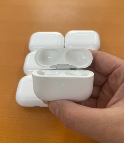 ប្រអប់សាកAirPod Pro 2 Lightning