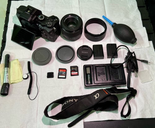 Sony a7 m2 + Lens 50mm f1.8 + accessory - full set