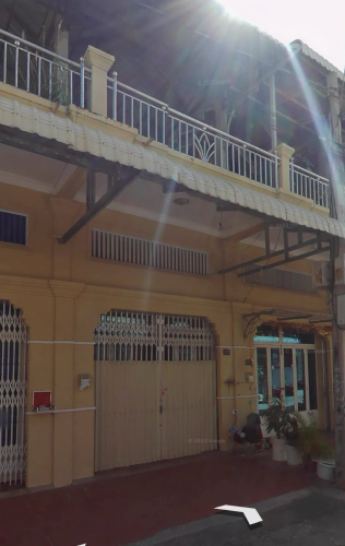 ផ្ទះល្វែងលក់