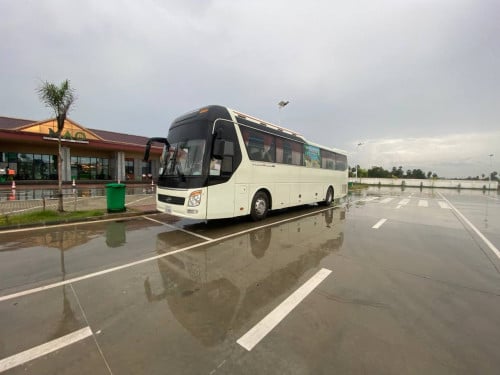 រថយន្តក្រុងសម្រាប់ជួល ឡានក្រុង ឡានទេសចរណ៍