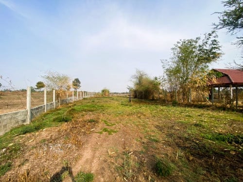 ๐ฆLand Available for Urgent Sale at a Special Price (Negotiable).