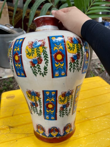 antique Chinese vase
