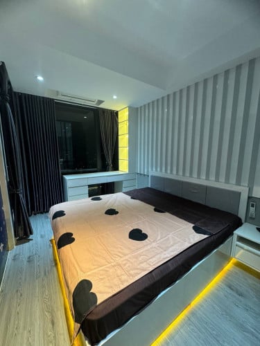 Condo Time Square 3（31楼)