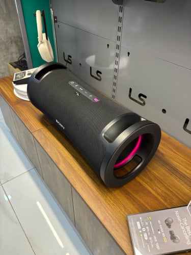 Sony ULT Field 7 + 1 Year Official Warranty