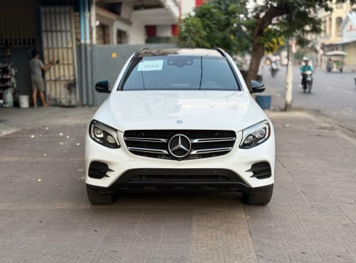 MERCEDES BENZ GLC300 2016 AMG 4Matic