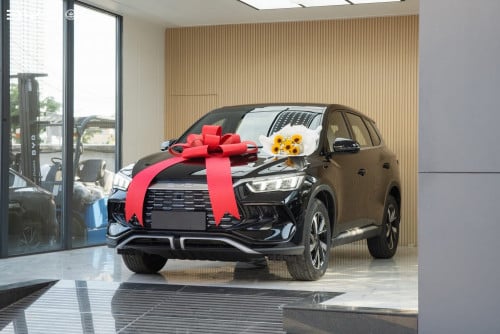 រថយន្ដអគ្គសនី + សាំង