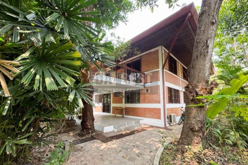 Architectural Masterpiece House For Rent Along Siem Reap River – Cambodia