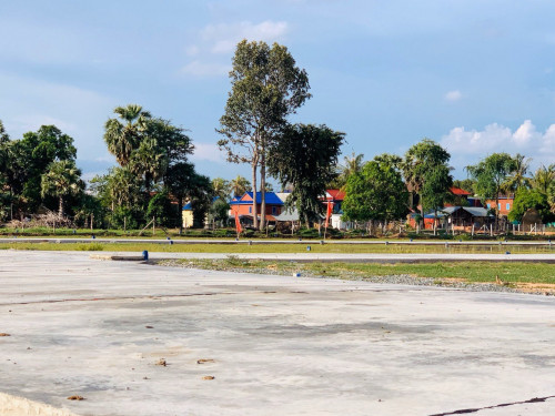 Sell land 5x20 5900$ ចរចា ជិតផ្លូវ51
