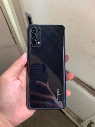 Oppo Reno 4 ក្រុមហ៊ុន​ Ram 8G+5G / 128G ស្អាត98%